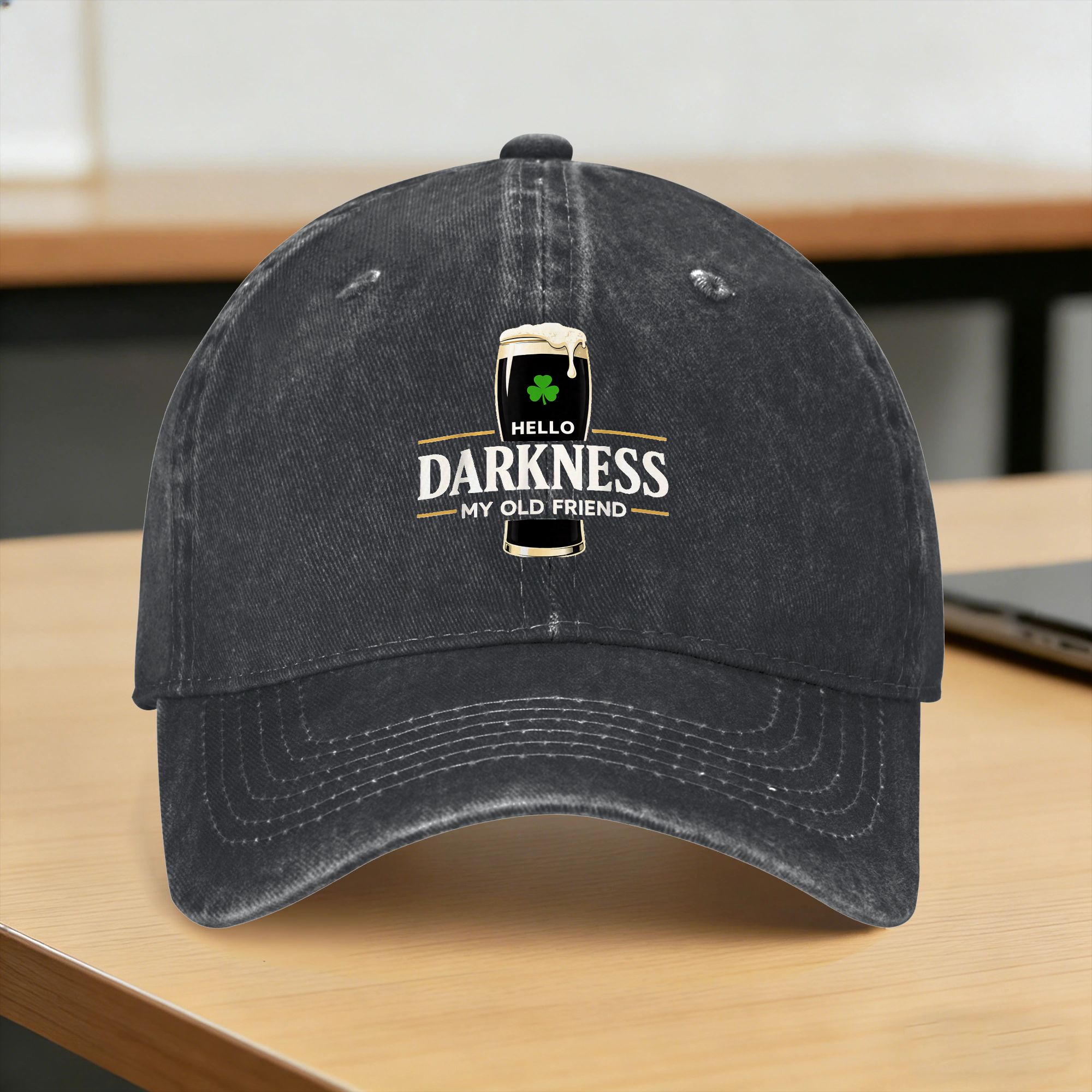 Hello Darkness My Old Friend V - Outdoor Hunting Quotes recension och pris